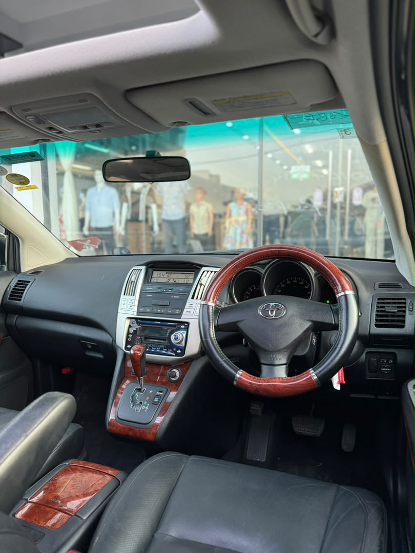 TOYOTA HARRIER 240 thumbnail 8